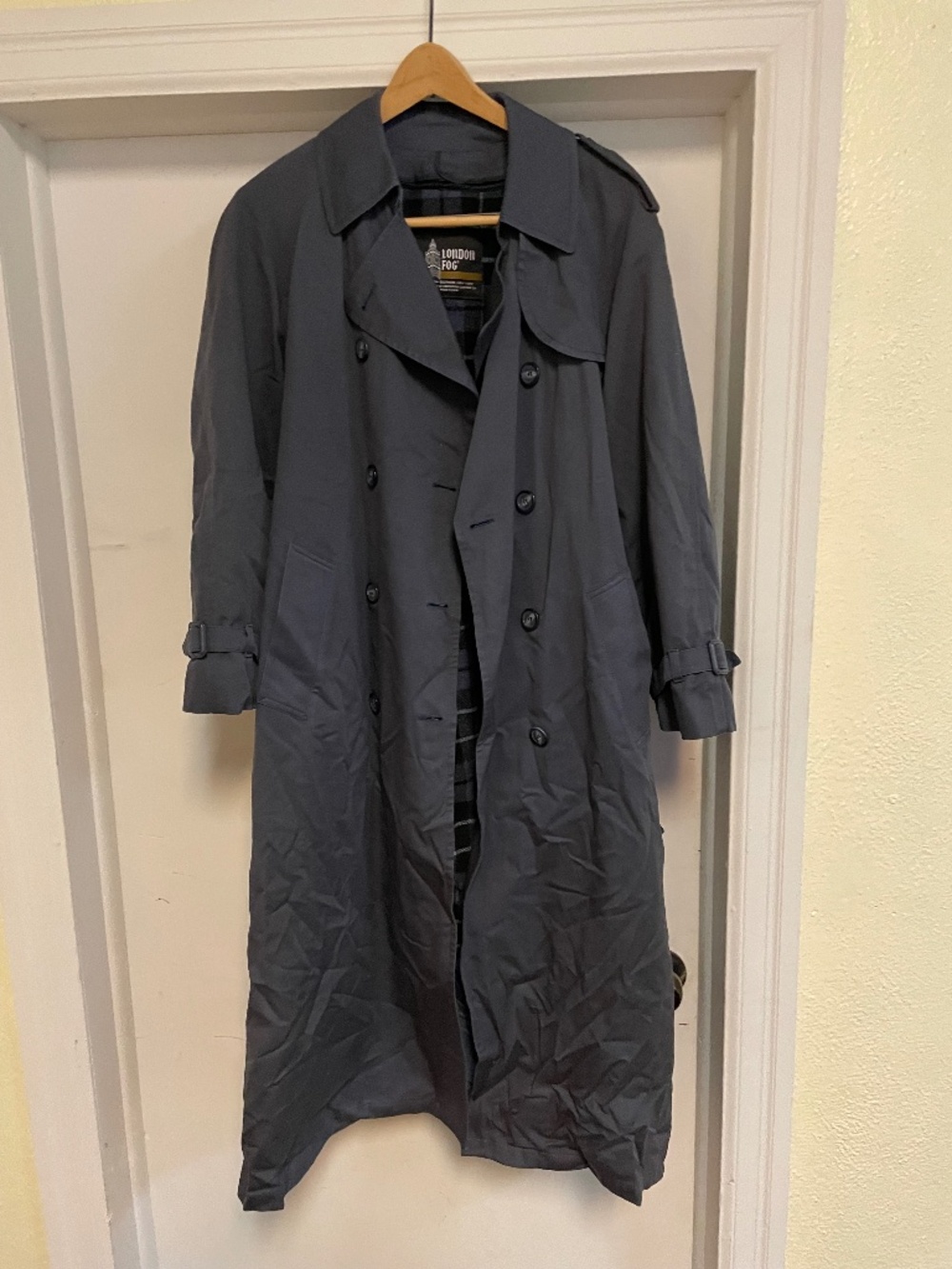 Vintage London Fog Trench Coat/ Size 12